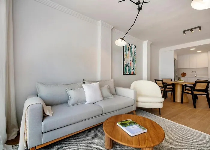Stunning Renovated Apt Golden Banus! Rdr254